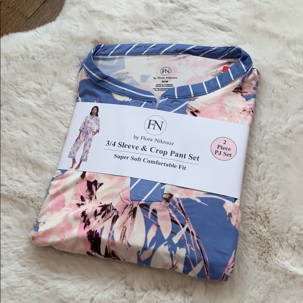 Flora Nikrooz Crop Pants PJ Set - Picture 8 of 8